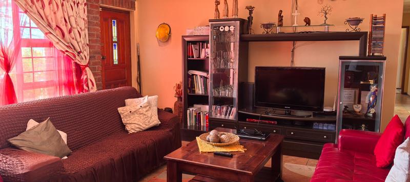 3 Bedroom Property for Sale in Heiderand Western Cape